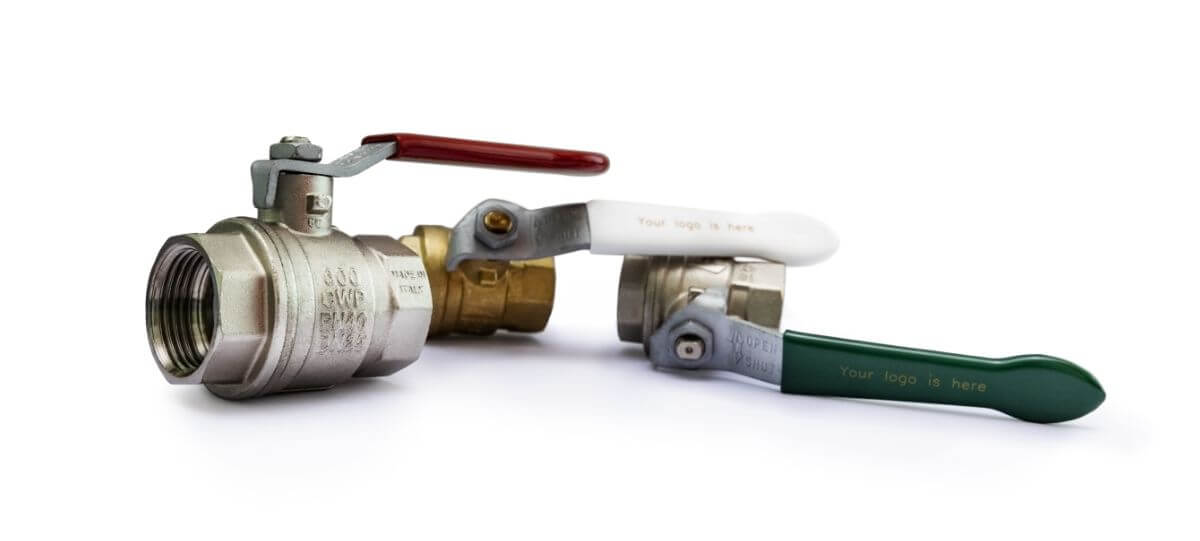 RuB private label services offers customized handle colors and brand